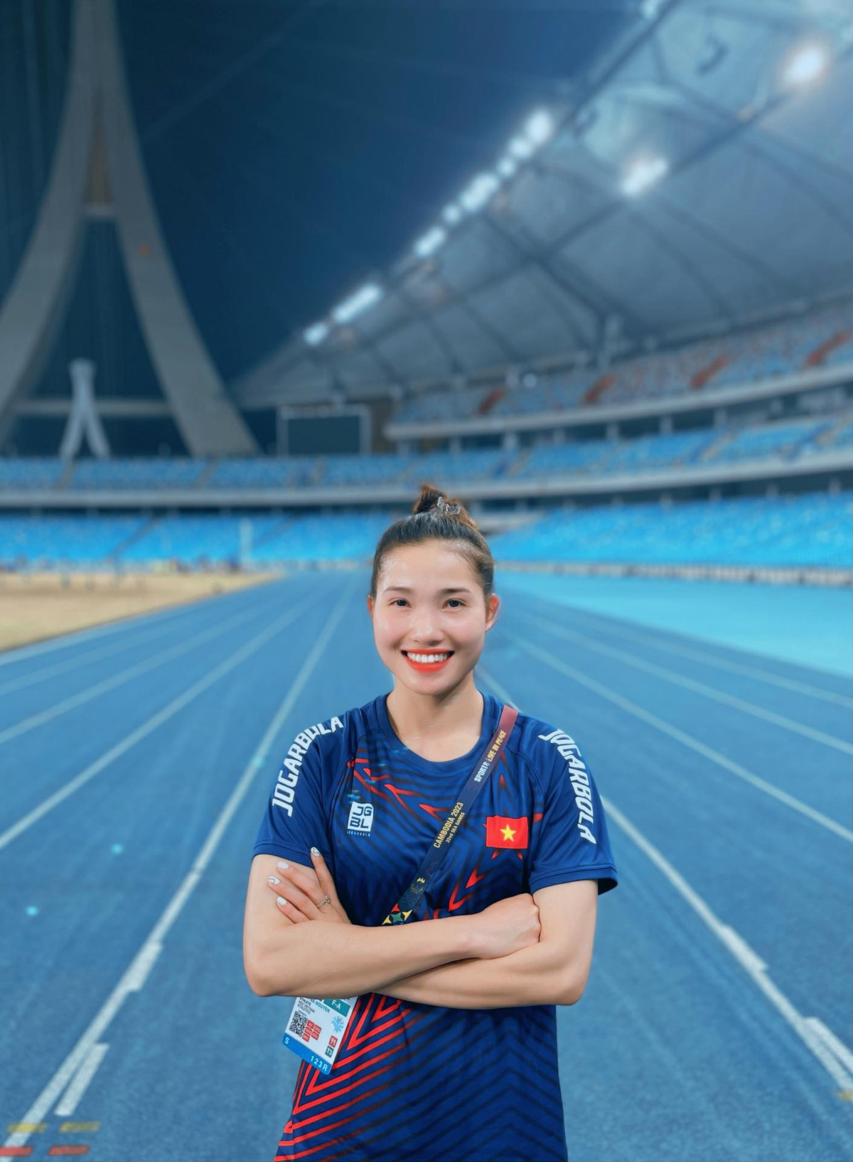 Nguyễn Linh Na là VĐV 7 môn phối hợp, đây là một trong những nội dung gian khổ, khó khăn nhất của môn điền kinh SEA Games, đòi hỏi ở VĐV ý chí, nghị lực bền bỉ. 7 môn mà Linh Na đã thi bao gồm: chạy 100m vượt rào, nhảy cao, đẩy tạ, chạy 200m, nhảy xa, ném lao và chạy 800m.