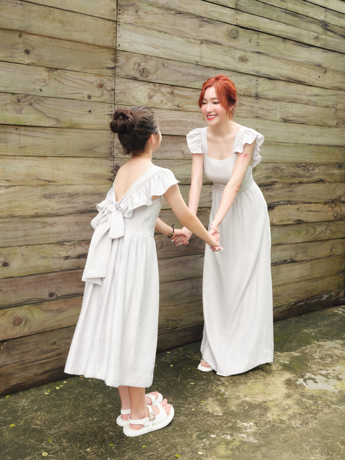 Từng nổi tiếng là "em bé lai Tây" xinh đẹp nhất nhì Vbiz, vừa có mẹ xinh đẹp, từng là một hot girl đình đám lại có cố Tây, con gái Elly Trần sở hữu ngoại hình xinh xắn như một thiên thần nhí.