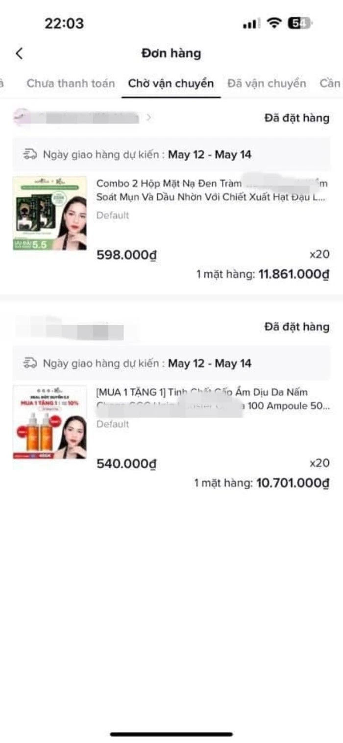 Thậm chí, có nhiều đơn hàng lên đến cả triệu, hàng chục triệu đồng từ antifan, họ cho rằng đã không còn thiện cảm với nữ TikToker này từ sau drama trước đó.