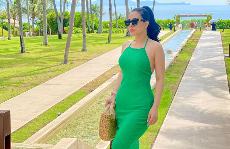 Xinh đẹp, giỏi giang khi có nhiều tài lẻ, cô giáo Thanh Nhàn còn từng tiết lộ thu nhập của cô là khoảng 100 triệu đồng/tháng.