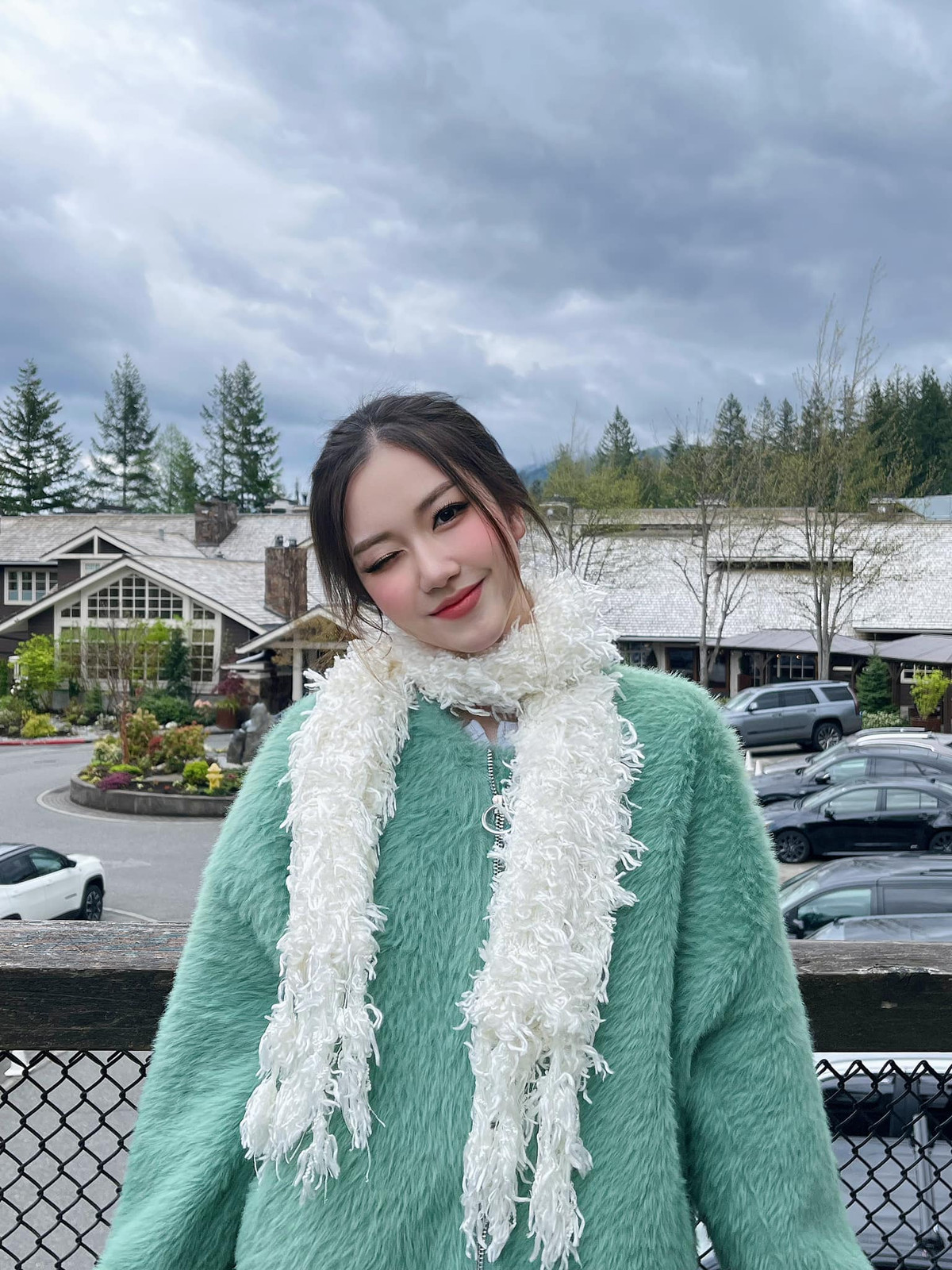 Nguyễn Vũ Thoại Nghi (2005, TP.HCM) là một trong những hot girl GenZ có thành tích học tập ấn tượng song song cùng nhan sắc long lanh.