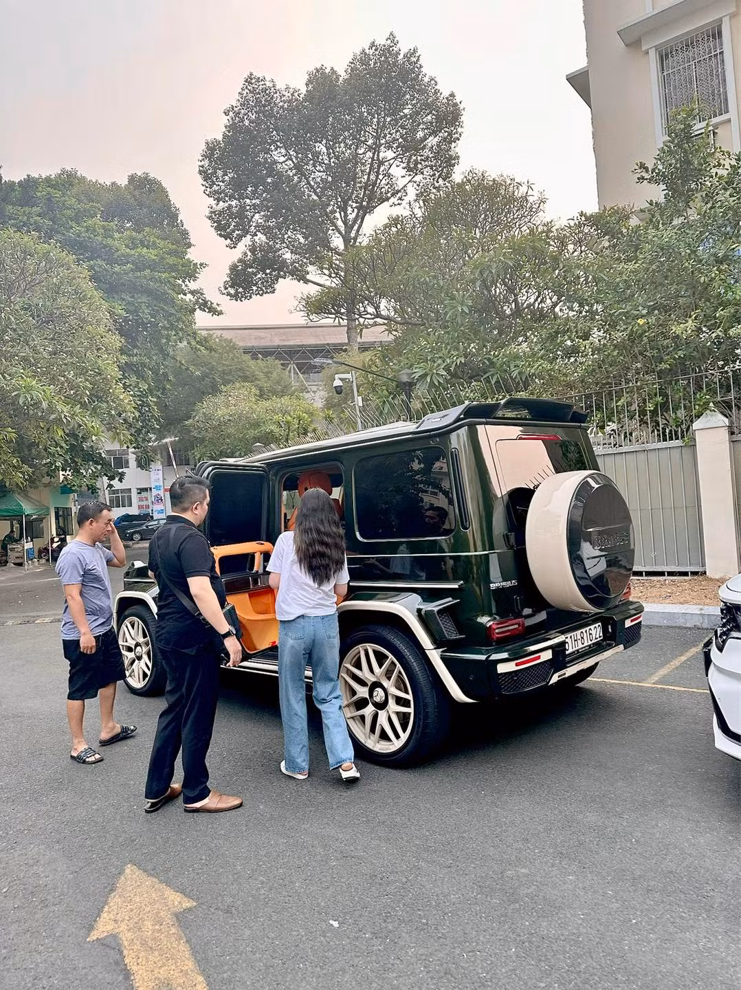 Những tin đồn trên nếu không được xử lý triệt để sẽ khiến những đứa trẻ bị bạn bè trêu chọc, khinh thường.