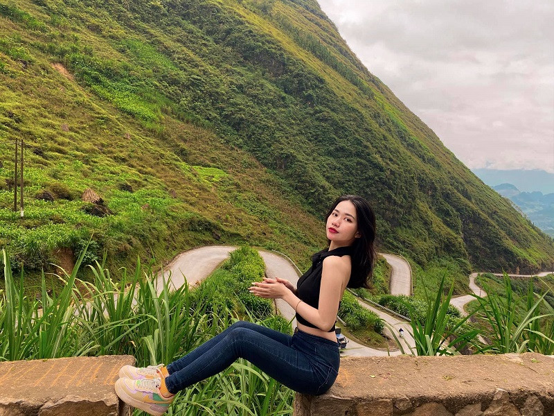 Bên cạnh những điểm check in đẹp, an toàn, ở đâu đó trên đất Hà Giang còn xuất hiện những điểm check in nguy hiểm, tiềm ẩn ảnh hưởng đến tính mạng. Ảnh: Internet