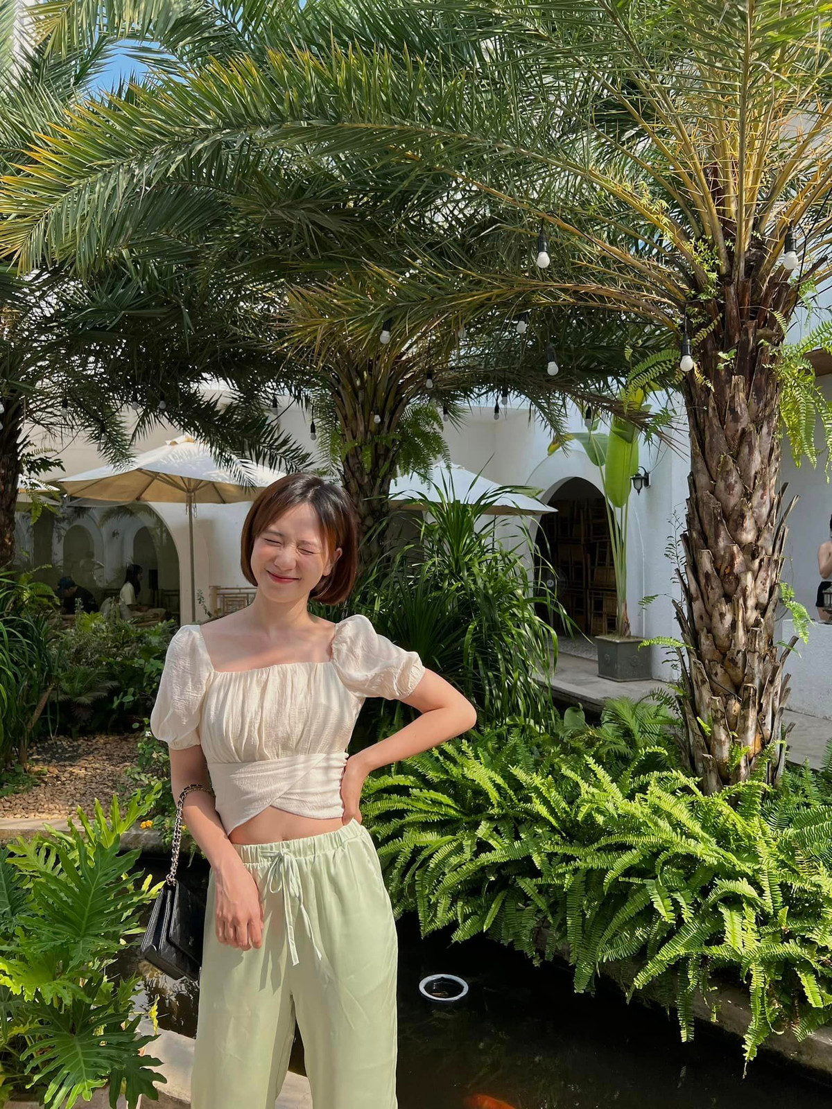 Kể cả thời điểm trước đó hay hiện tại, Trâm Anh luôn nằm trong top các hot girl sở hữu mặt mộc đẹp, làn da mịn màng.