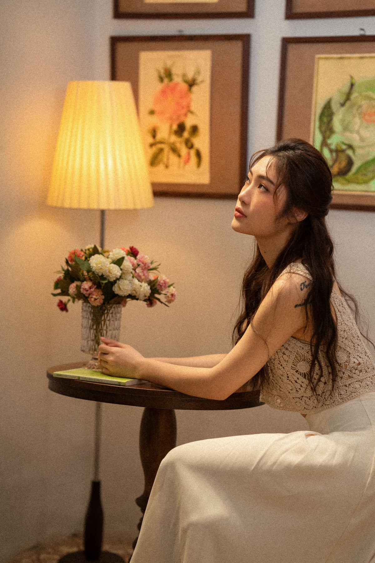 Nhan sắc quyến rũ, trưởng thành của Việt Hương ở tuổi 26 của Việt Hương.