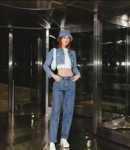 Bên cạnh những lời khen ngợi "có cánh" dành cho diện mạo mới của nàng thơ Sơn Tùng M-TP, một số cư dân mạng cũng mong rằng cô có thể tiếp tục cải thiện vóc dáng của mình vì hiện tại cô nàng vẫn hơi gầy.