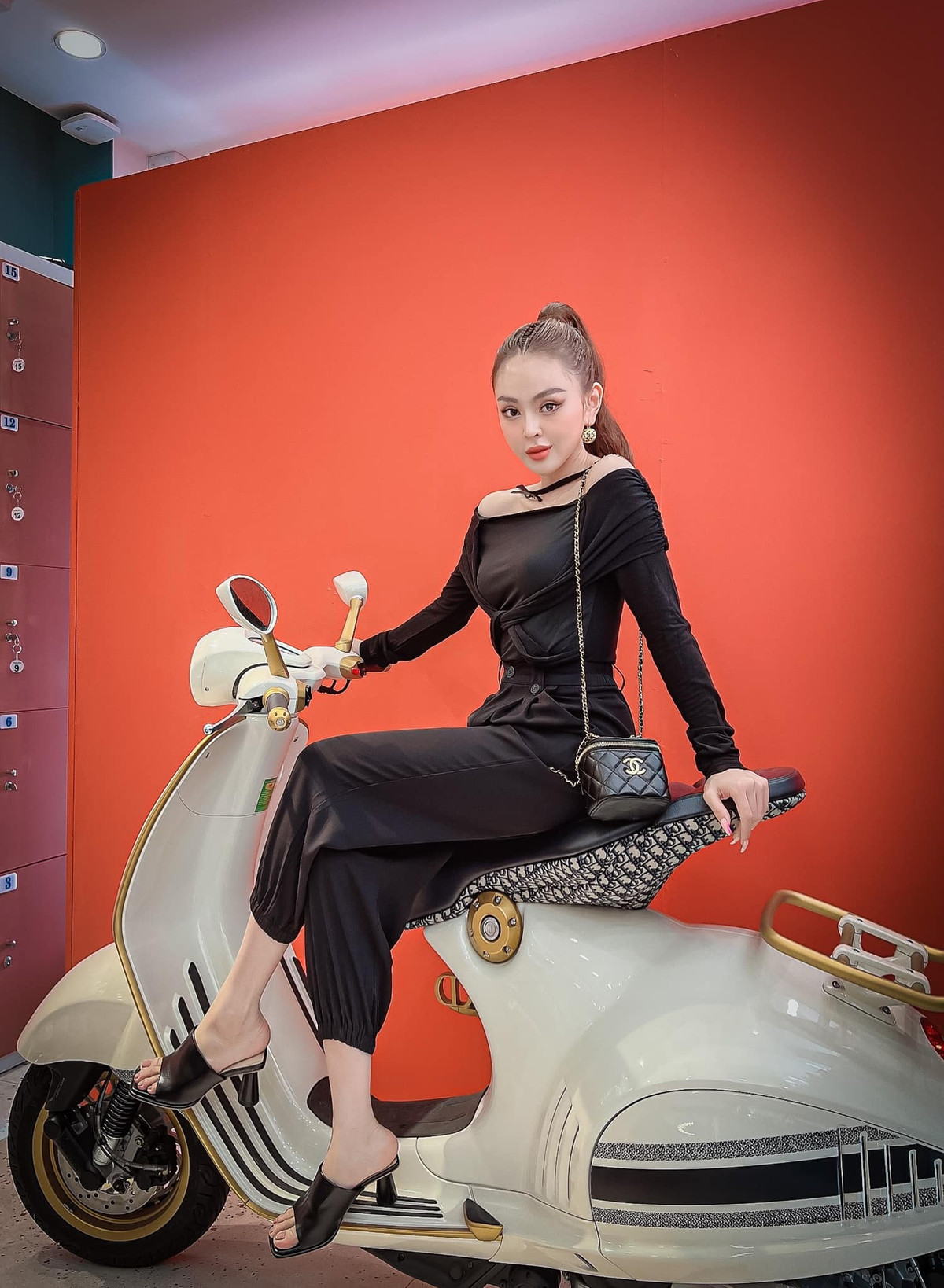 U31 Trang Nemo tuy gây ồn ào với những câu chuyện thị phi trên MXH nhưng lại có phong cách thời trang rất xịn sò.