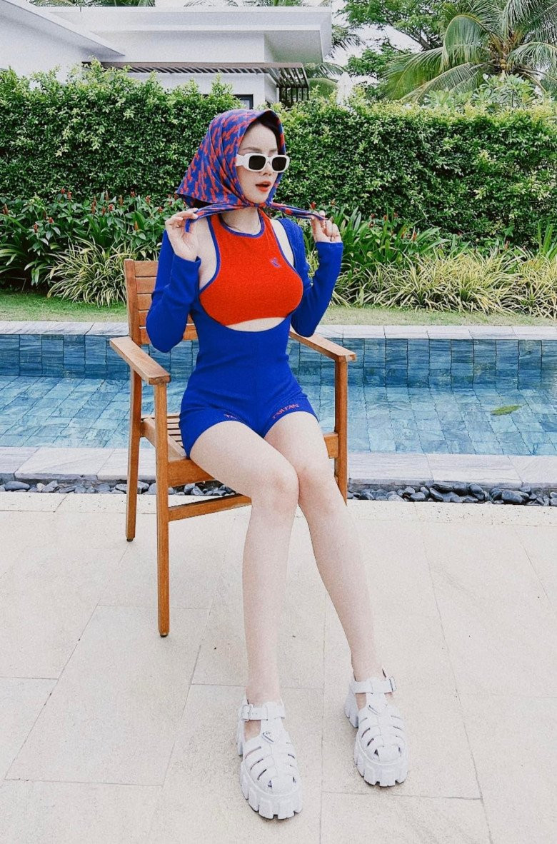 Mie từng đạt vị trí quán quân "Miss DJ 2015" - cuộc thi tìm kiếm và phát triển các tài năng DJ trẻ.