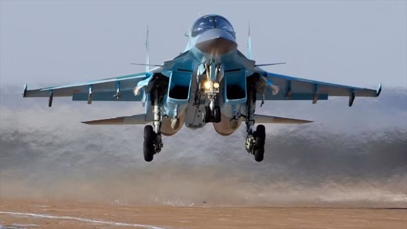 Hiện Su-34 đang được trang bị hệ thống tác chiến điện tử Khibiny - sản phẩm của Tập đoàn Công nghệ Vô tuyến – Điện tử (KRET). Hệ thống này được lắp trên đầu cánh máy bay, nhằm giúp nó tiến hành hoạt động đối kháng điện tử nhằm vào radar, các hệ thống tên lửa phòng không hay máy bay cảnh báo sớm.