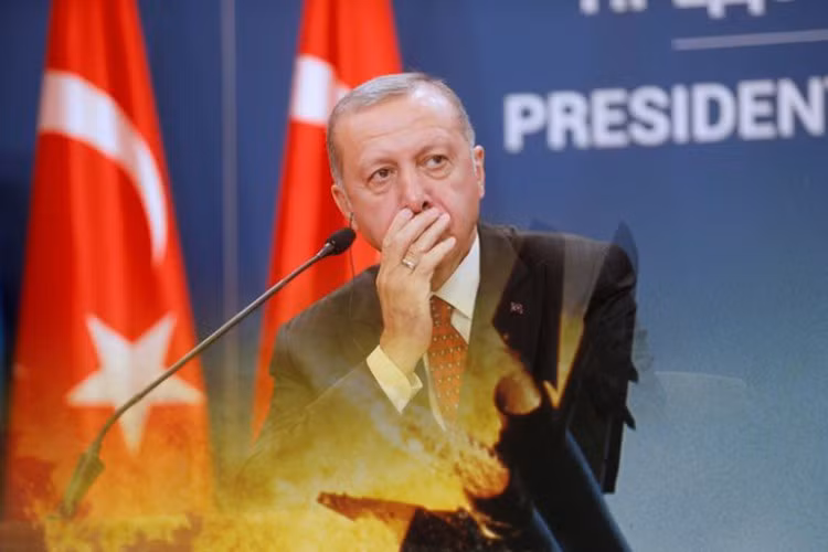 Trong một diễn biến đáng chú ý, Tổng thống Thổ Nhĩ Kỳ Erdogan hôm 19/2 đã hứa sẽ khởi động chiến dịch quân sự quy mô lớn ở Syria để giúp các tay súng đối lập giành lại thế chủ động trên chiến trường.