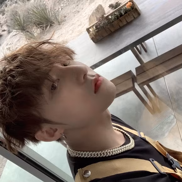 Những hình ảnh do Sơn Tùng tự ghi lại tiếp tục đốn tim fan.