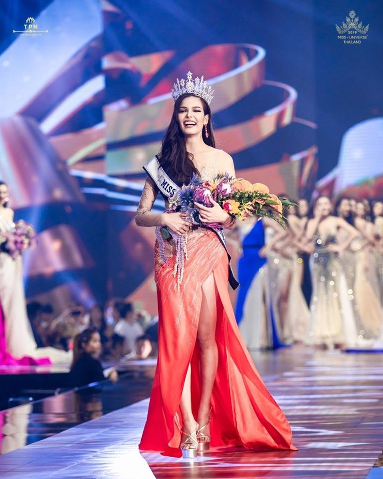 Như vậy, Drouin chính thức trở thành đại diện của Thái Lan tại Miss Universe 2019.