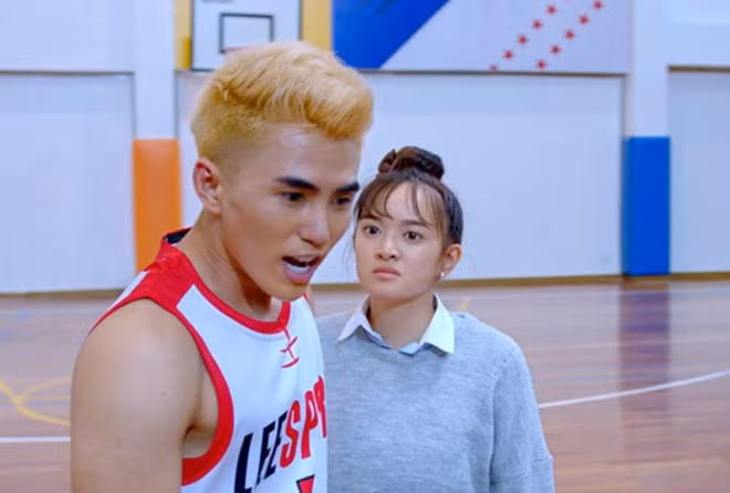 Liên tiếp tham gia nhiều phim, song điều đáng tiếc là Will vẫn chưa có một vai chính để thể hiện hết khả năng diễn xuất cũng như sự bứt phá. Trong Em chưa 18, nam ca sĩ nhận vai Tony - một hot boy trong trường, tính cách đào hoa. Tony có bạn gái là Linh Đan (Kaity Nguyễn đóng) nhưng vẫn tán tỉnh Yến (Châu Bùi), từ đó dẫn đến những rắc rối phía sau. Khi phim ra rạp, khán giả bàn tán nhiều nhất về lùm xùm tình cảm ngoài đời thực của Will và Kaity Nguyễn, hơn là nói về diễn xuất của anh.