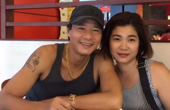 Sau khi kết hôn, bà xã Võ Hoài Nam phải từ bỏ niềm đam mê múa để quán xuyến việc nhà, chăm lo cho các con.