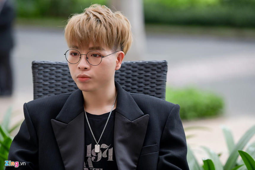 23 tuoi, Duc Phuc co xe xin nha vai ty, 10 so tiet kiem