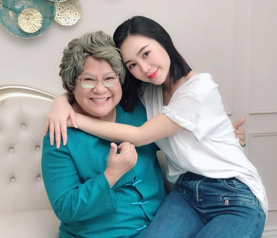 Nguyệt Anh (Quỳnh Kool) cùng với nhân vật bà nội chồng do Minh Vượng thủ vai trở thành cặp đôi đồng minh bị ghét nhất phim.