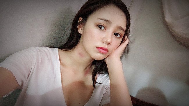 Còn Quỳnh Kool thì thừa nhận với đạo diễn: "Mặt câng câng thế này em còn muốn vả".