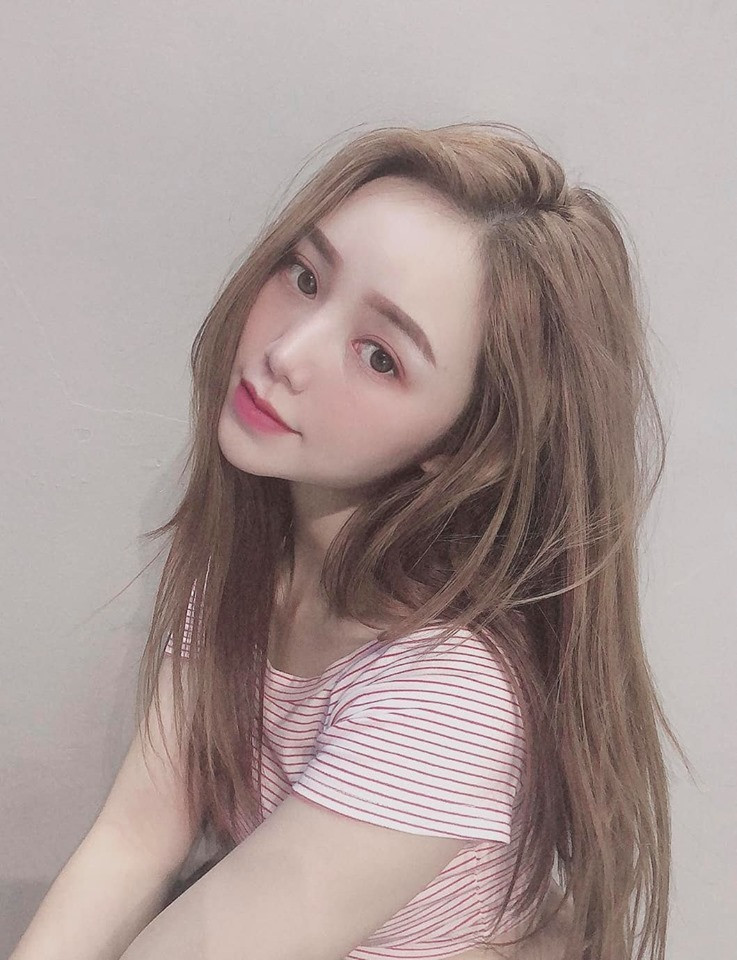 "Tuy là vai diễn của chị có khiến cho người xem bất bình thì chị vẫn cứ diễn như thế nhé, em tin chị sẽ bị ăn gạch nhiều hơn thôi", một khán giả bình luận về vai mới của Quỳnh Kool.