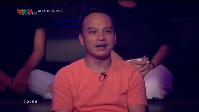 Khanh Linh “Ve nha di con” cong khai chong tren song truyen hinh