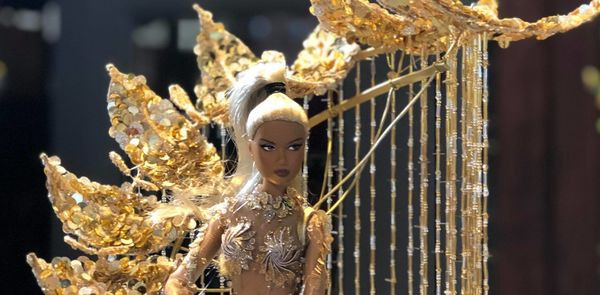 “Ban tho” rut khoi cuoc dua thiet ke trang phuc cho Hoang Thuy?-Hinh-6