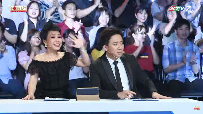 Họ cho rằng, việc chạy show liên tục và làm việc quá sức đã khiến Trấn Thành bị thiếu ngủ.