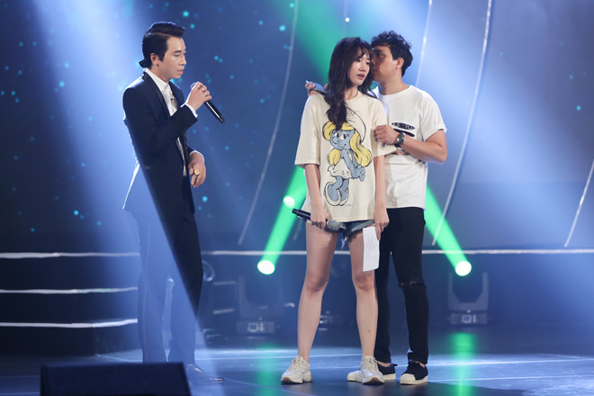 "Cách đây không lâu, có bạn từng hỏi tôi trong phim Oppa! Phiền quá nha tôi có cảnh hôn bạn diễn, vậy anh Thành có ghen không? Tôi đã tự tin trả lời rằng anh Thành chẳng bắt bẻ được gì vì trước đó khi đóng Cua lại vợ bầu, anh ấy hôn Ninh Dương Lan Ngọc nhưng tôi đâu có ghen", cô cho biết thêm.