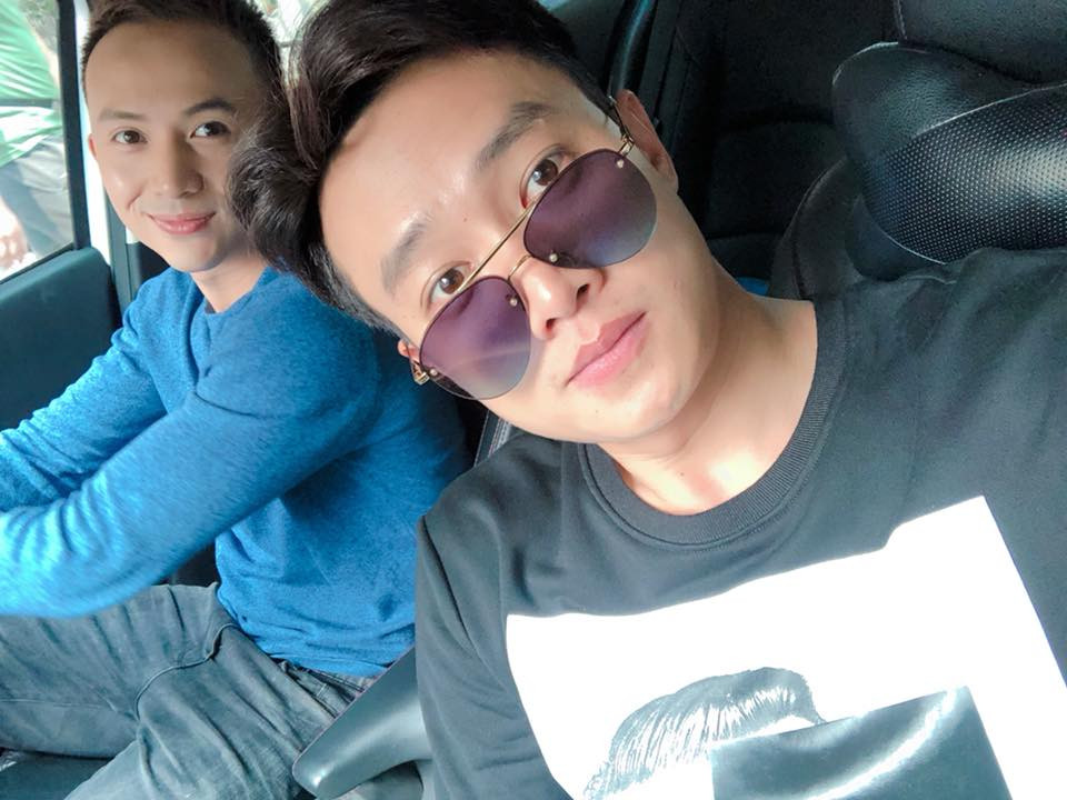 Quốc Trường và Hoàng Anh Vũ thân thiết trên trường quay. Trong phim, họ vào vai một đôi bạn thân.