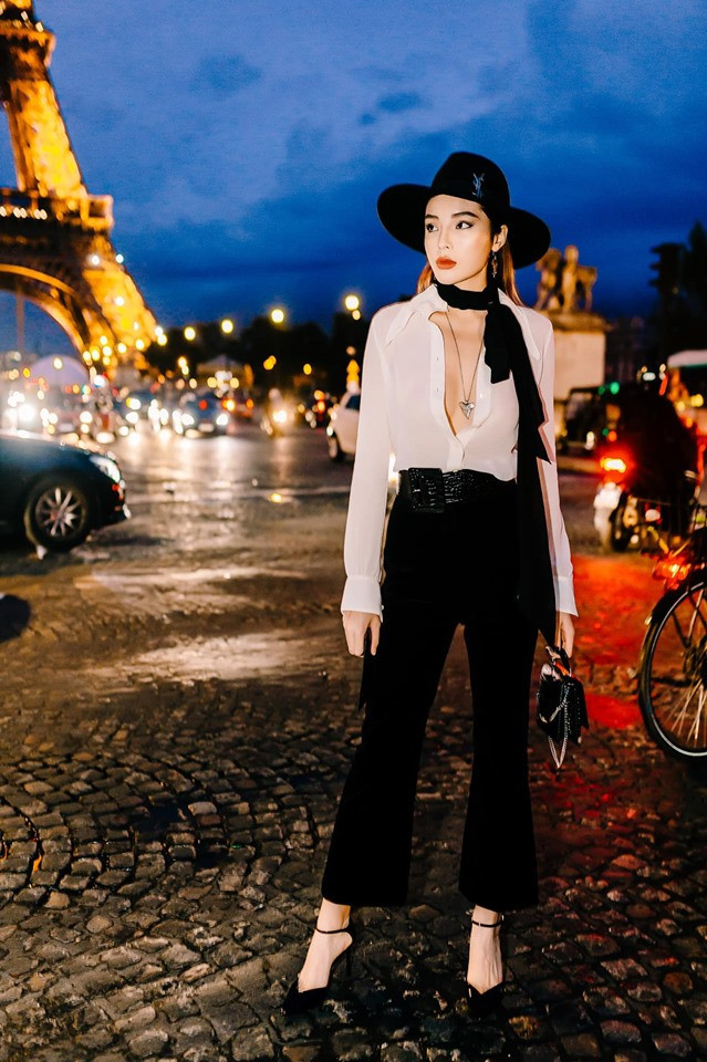 Trong chuyến đi nước ngoài lần này, Minh Triệu tiếp tục đồng hành cùng Kỳ Duyên.