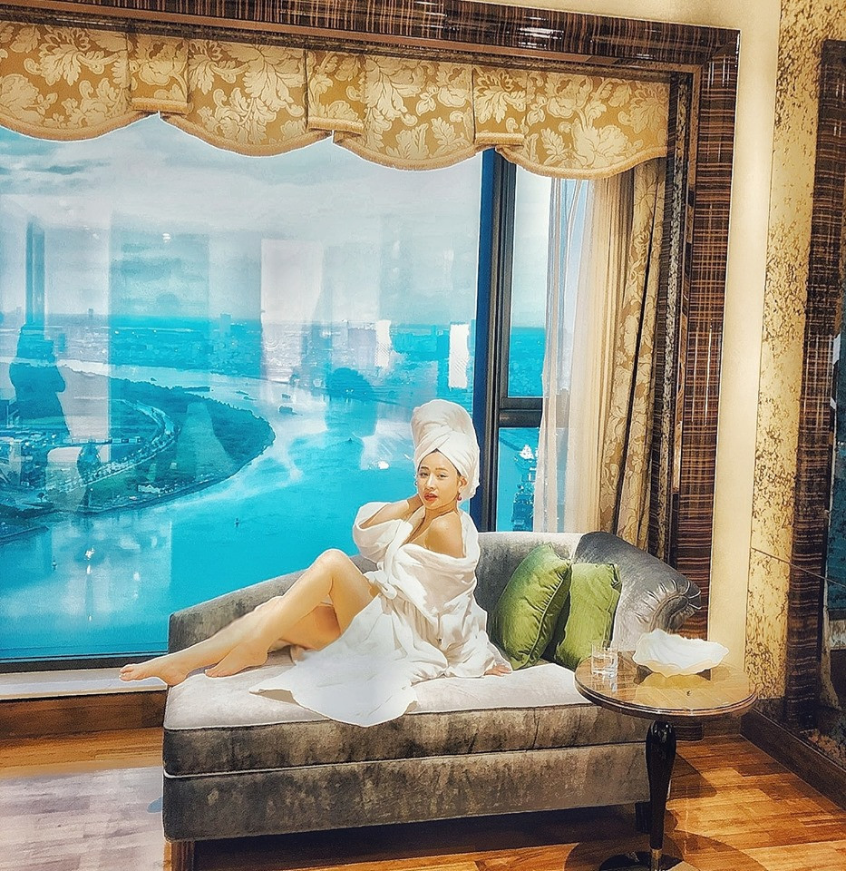 Thời gian gần đây, Ivy mở lòng và sống thoải mái hơn. Nhờ công việc kinh doanh, Ivy Le có thu nhập ổn định.