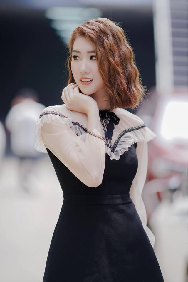 Đóng nhiều phim song phải tới "Gạo nếp gạo tẻ", Thúy Ngân mới nổi tiếng và được nhiều khán giả biết tới sau vai Hân "Hoa hậu". Vì tính cách đỏng đảnh, đành hanh, đanh đá với chồng, hỗn láo với bố chồng mà nhân vật Hân bị ghét nhất phim. Sau thành công của "Gạo nếp gạo tẻ", diễn viên quê Tiền Giang tham gia nhiều sự kiện, game show trên truyền hình.