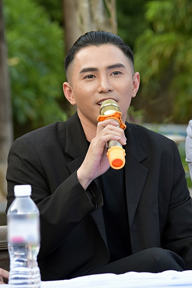 Will trong vai Lý Cường con Bá Kiến.