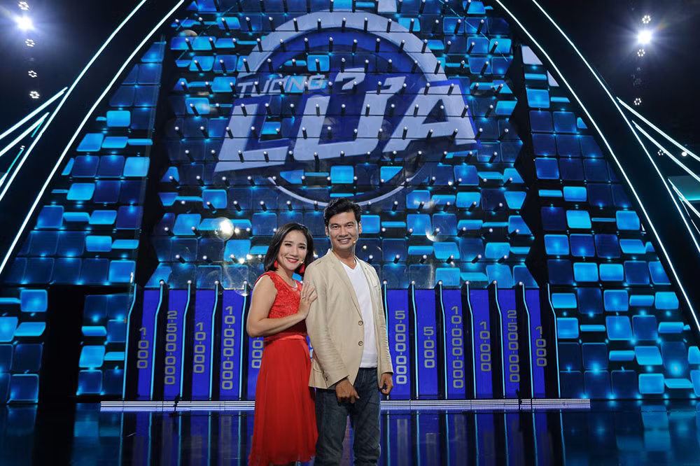 MC Cat Tuong phan ung gi khi bi che vo duyen, lam lo o Tuong lua?