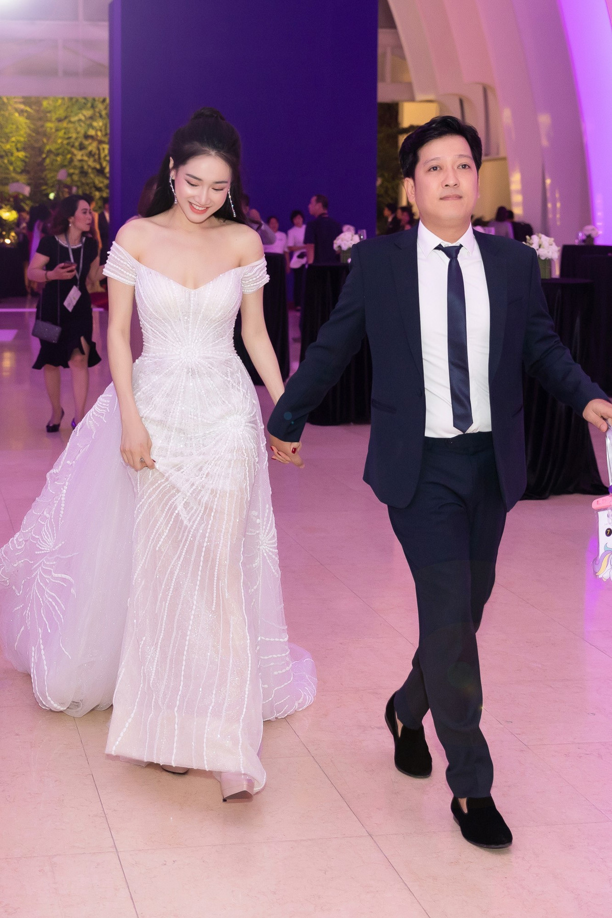 Thế nhưng mỗi lần xuất hiện, nữ diễn viên đều thu hút sự chú ý lớn từ khán giả và giới truyền thông.