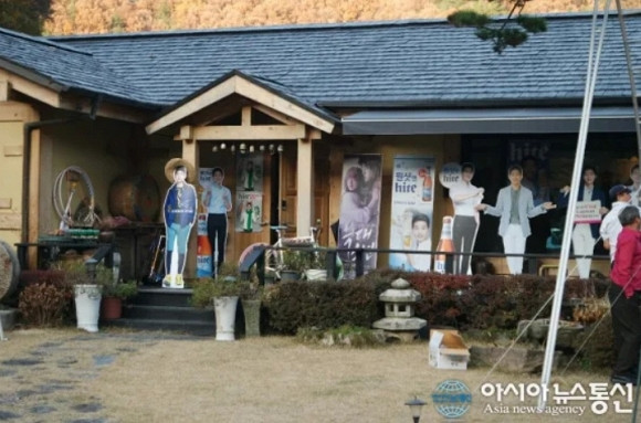 Vua ly hon, Song Hye Kyo da bi nha chong doi xu soc