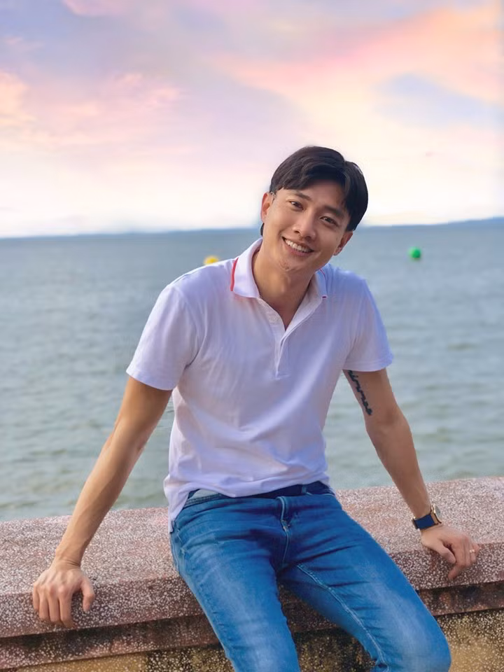 "Đăng thế này mà bảo thính", Quốc Trường chăm chỉ thả thính khi khoe ảnh trên trang cá nhân.