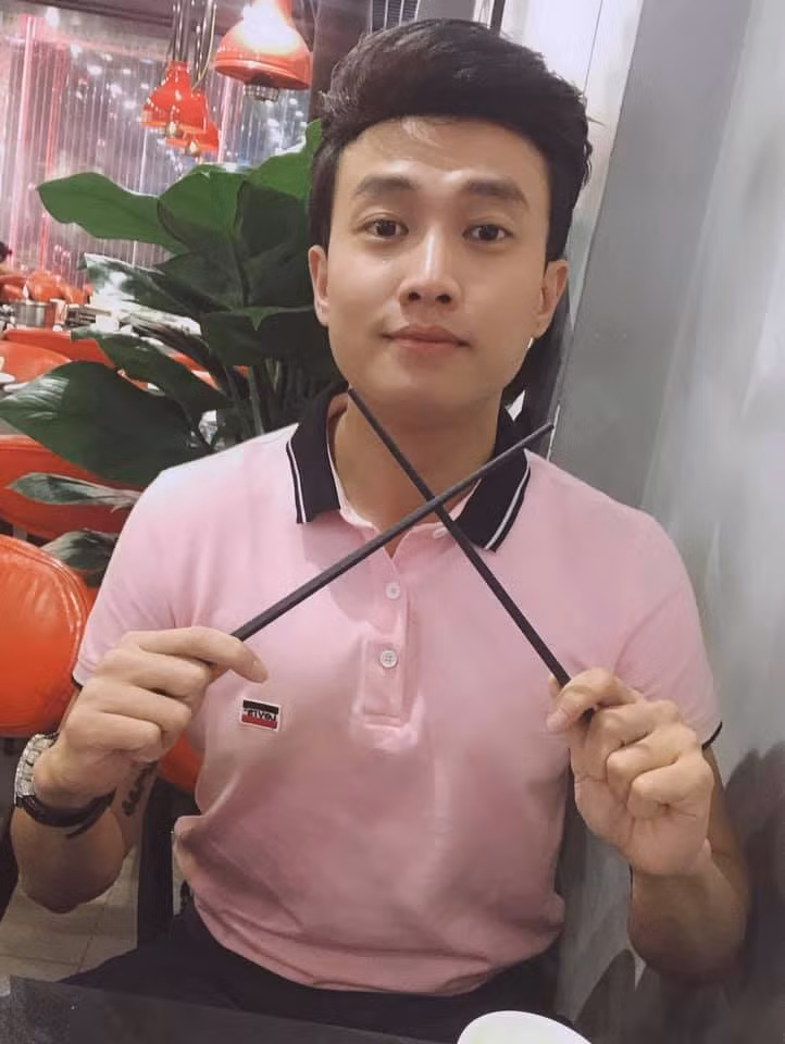 Những khoảnh khắc của anh chàng này trong đời thường vô cùng đáng yêu.