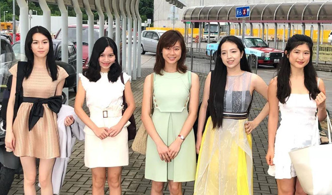 Tuy nhiên, những năm gần đây mặt bằng chung của các thi khá kém, những gương mặt đoạt giải cũng gây tranh cãi. Hoa hậu Hong Kong năm 2017 Lôi Trang Nhi, năm 2018 là Trần Tiểu Hoa đều bị chê nhan sắc nhạt nhòa.