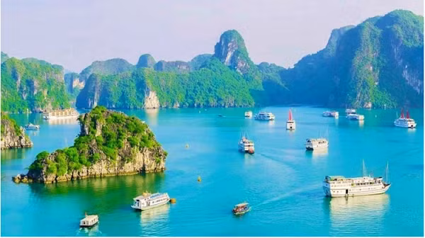 Vinh Ha Long duoc binh chon top 10 dia diem dep nhat the gioi-Hinh-2