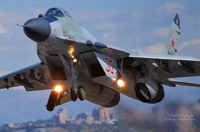 Đặc biệt, mới đây Nga đã chính thức triển khai phi đội tiêm kích MiG-29 tới Armenia.
