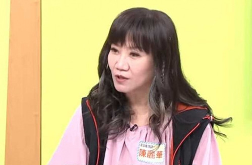 Con bam tim bat thuong, me dua di kham phat hien chuyen dau long