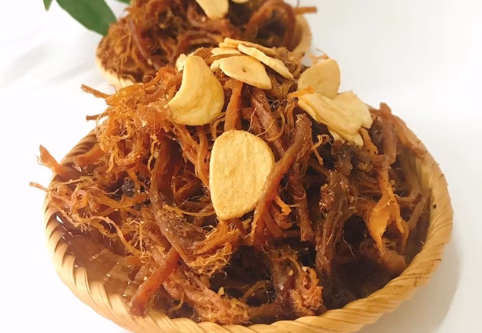 Tet thua nhieu thit lon, lam ngay mon heo kho chay toi nham nhi-Hinh-5