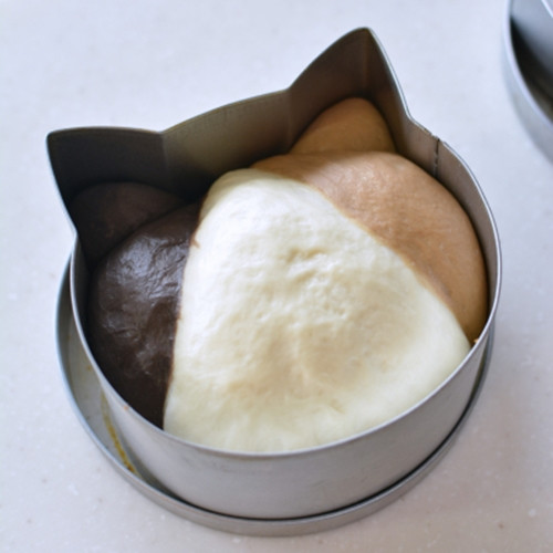 Banh mi meo tam the, mon dac biet cho bua sang mung 1 Tet-Hinh-7