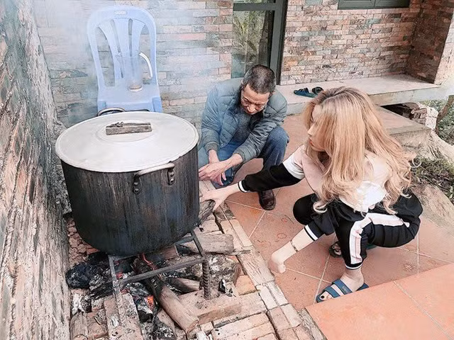 Gia tai do so cua Hoang Thuy Linh va Den Vau-Hinh-27