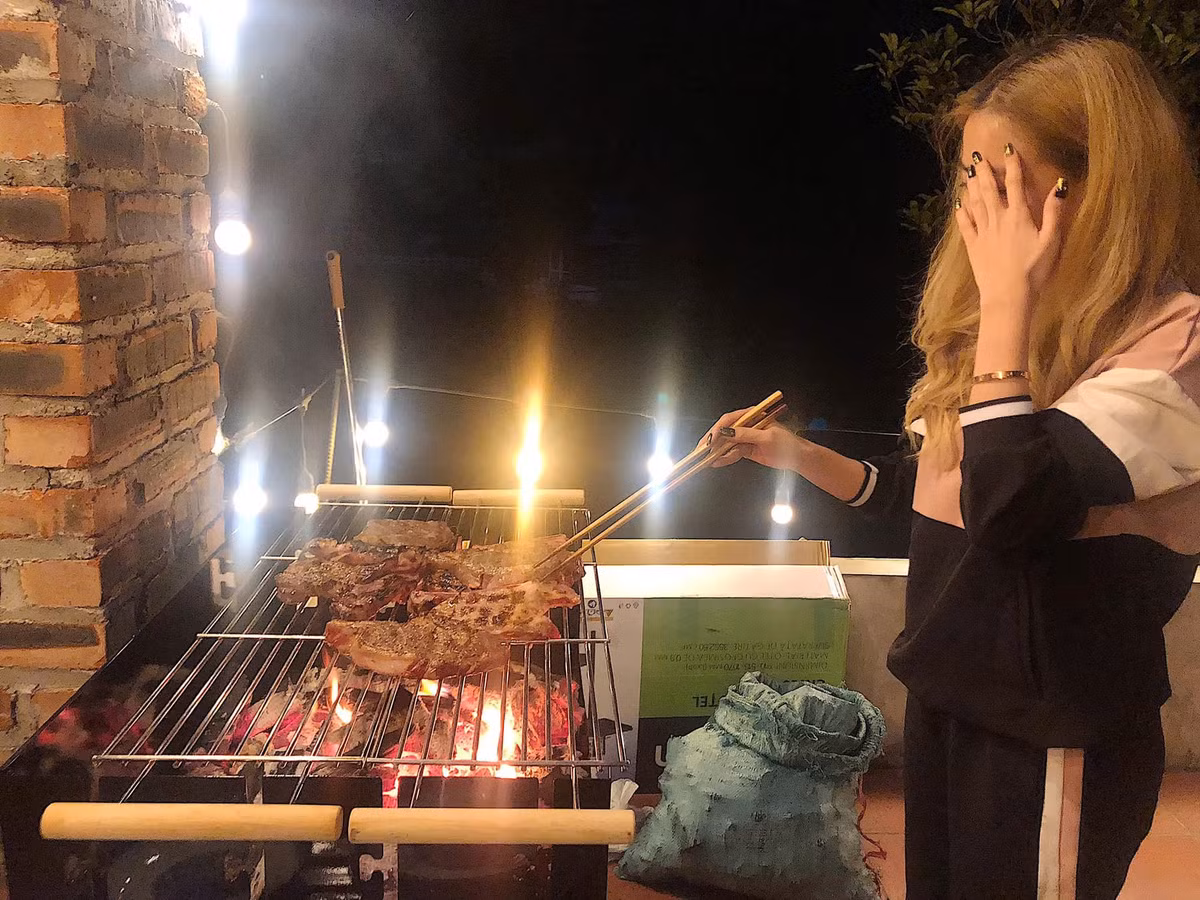 Gia tai do so cua Hoang Thuy Linh va Den Vau-Hinh-24