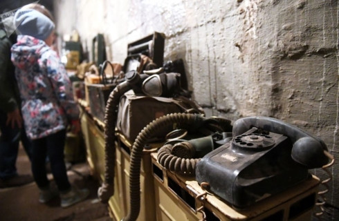 Chiếc điện thoại quay số cũ kỹ thời Liên Xô.