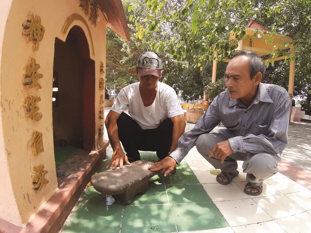 Ly ky chuyen 'san vang' va truyen thuyet da noi o Thoai Son