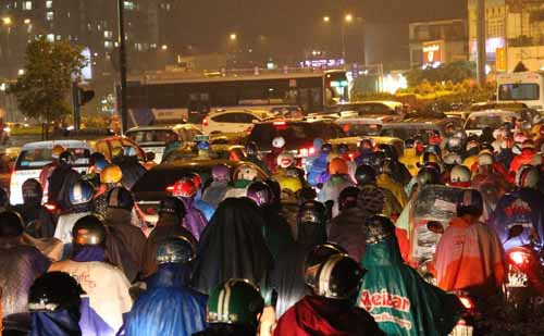 Nguoi Sai Gon lai lo nom nop vi mua dong rat lon-Hinh-5