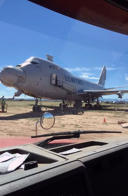 Trước đó, vào tháng 9/2014 thì toàn bộ 4 động cơ phản lực của Boeing YAL-1 đã bị tháo bỏ. Thời điểm đó, nó báo hiệu số phận rõ ràng của hệ thống vũ khí tối mật này.