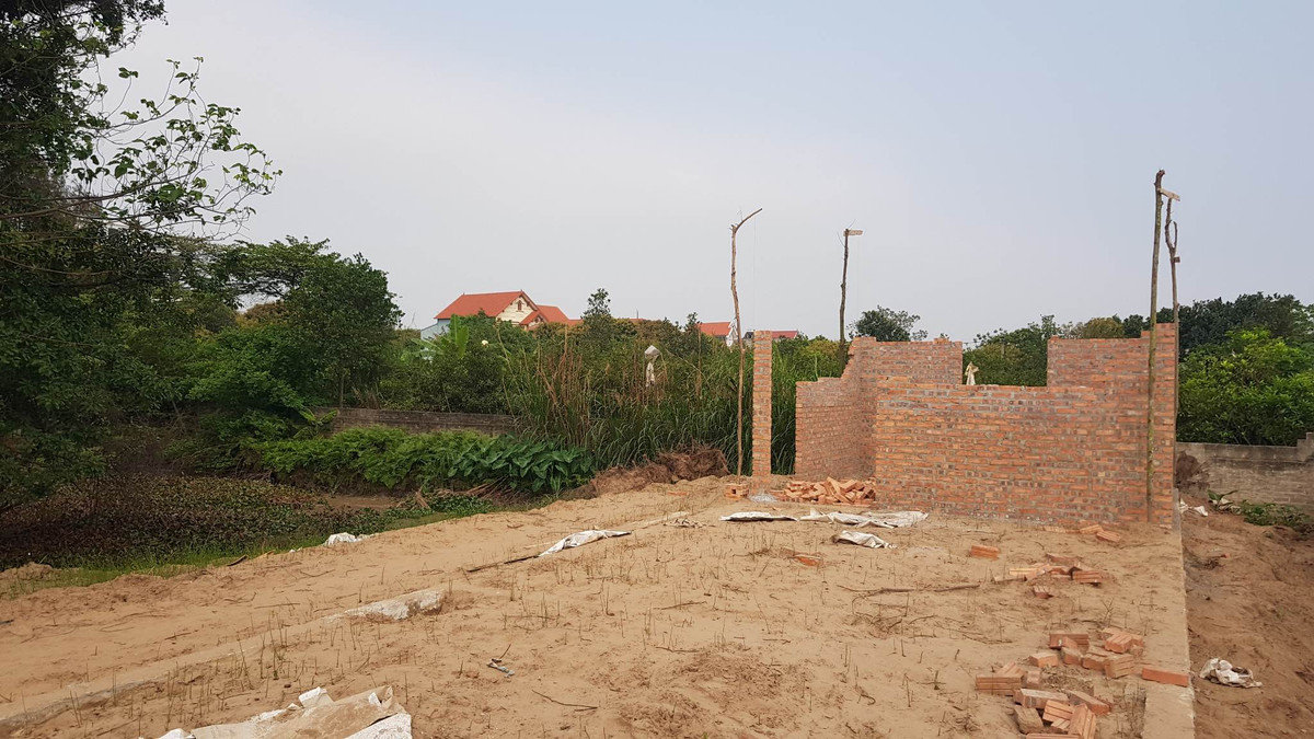 Hai Duong: Doi dat lam V.A.C, dan xa An Thuong “do khoc, do cuoi”