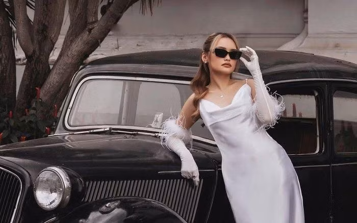 Nguong mo cach kiem va tieu tien cua cap doi Linda Ngo- Phong Dat